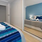 Gran Via Deluxe شقة *
