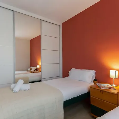 Gran Via Deluxe * Гранада