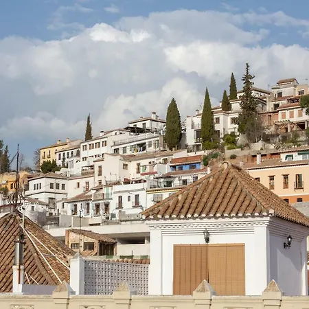 Gran Via Deluxe * Granada